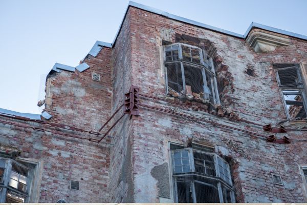 historic building needs to restore