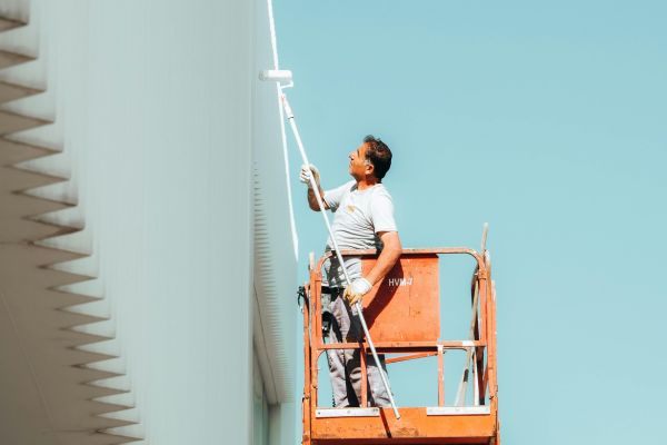 painting the exterior wall